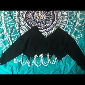 Frayed Cropped Pullover Sweater